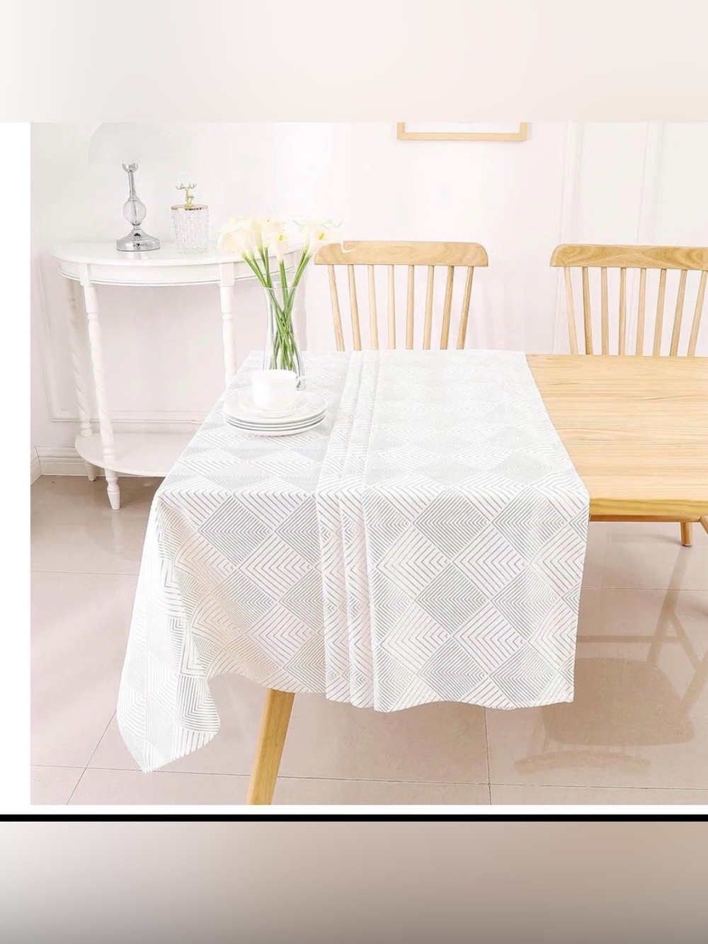 Majestic Giftware Velvet Tablecloths for Rectangle Tables | (70/120)